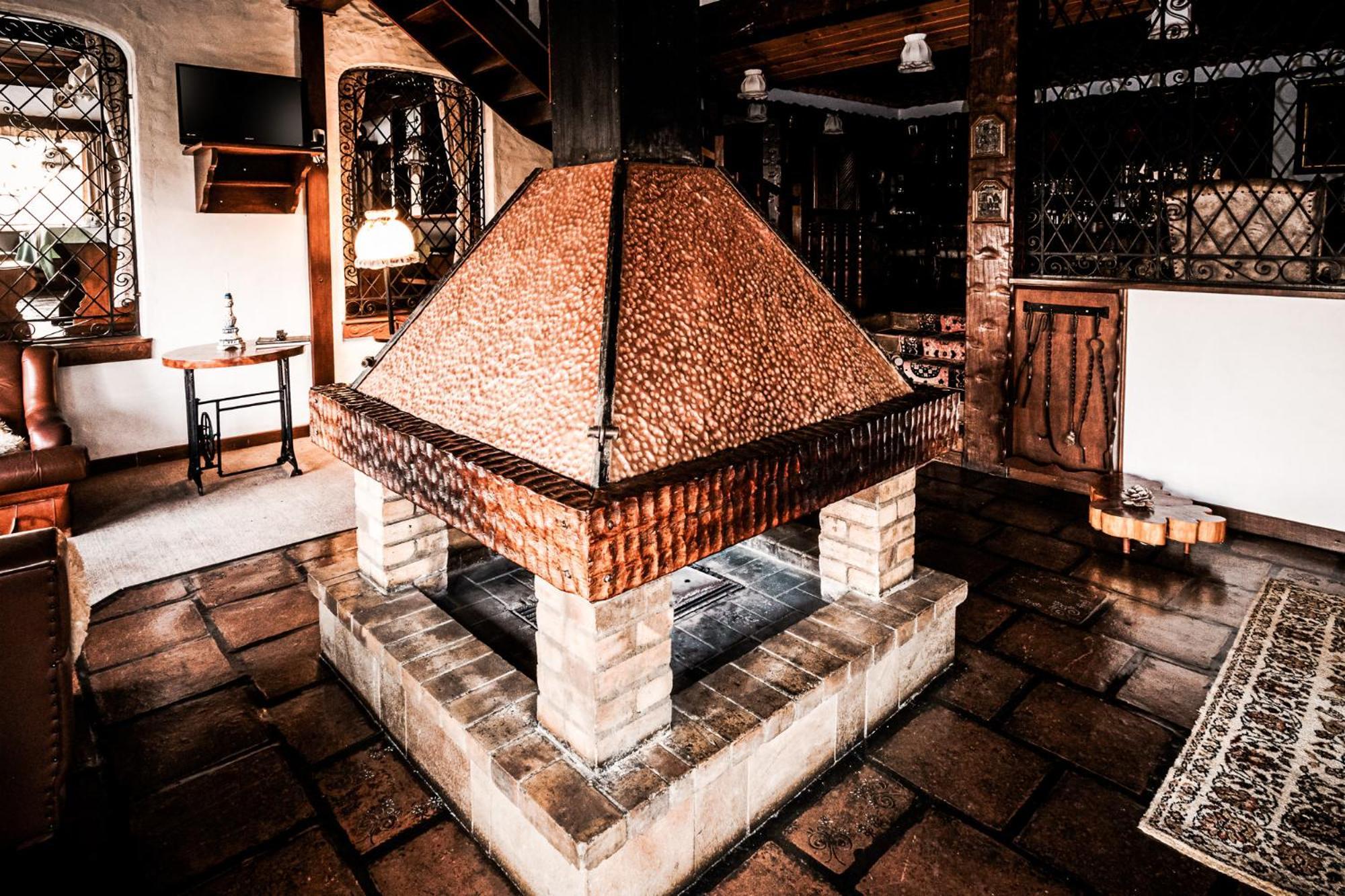 Hotel Meissner Hof 蒙特韦尔迪 外观 照片